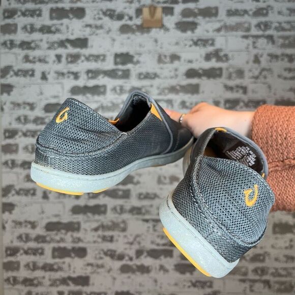 OluKai | mens slip on flats